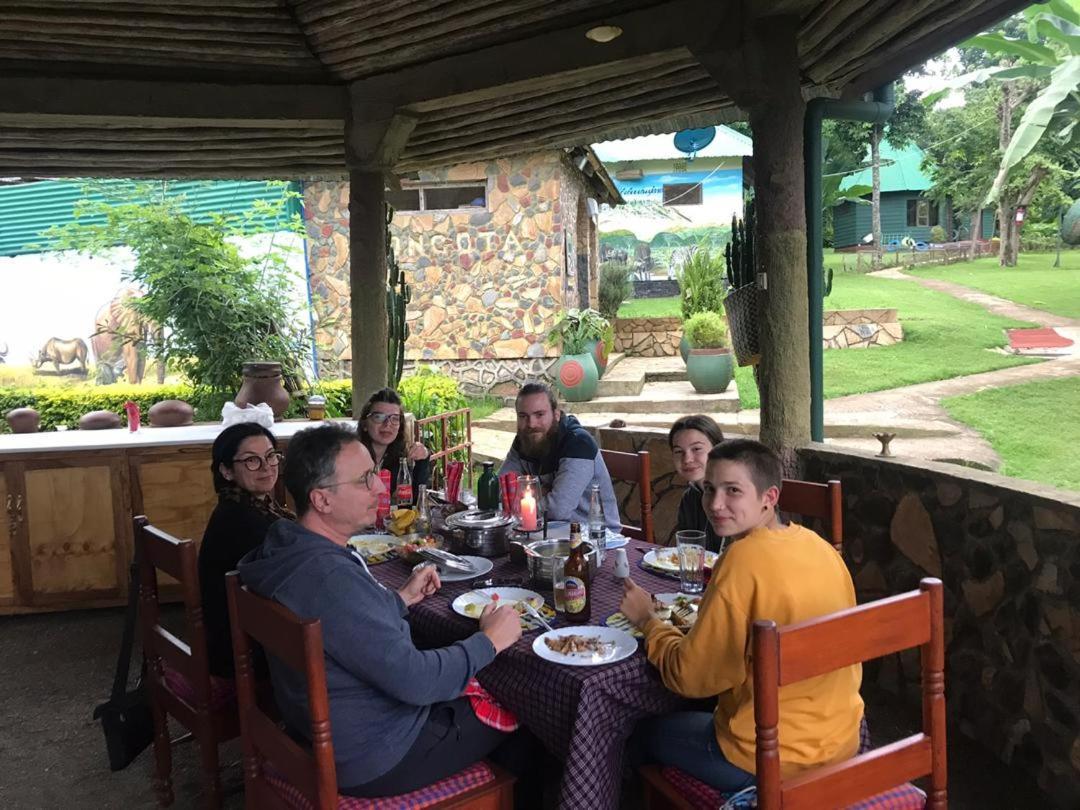 Songota Falls Lodge Arusha Exteriör bild