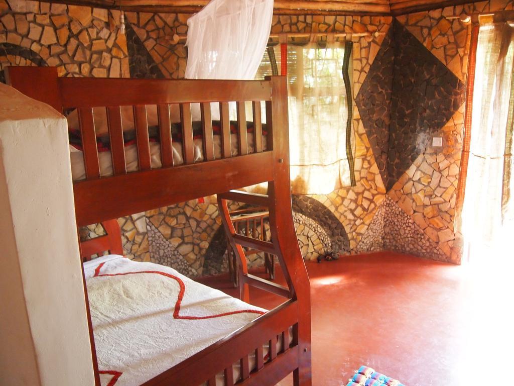 Songota Falls Lodge Arusha Rum bild